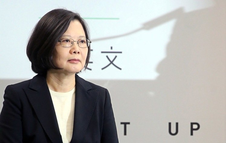 ���Y����ɫ�:�o�Pä���n����������v�ȒÕѲM��