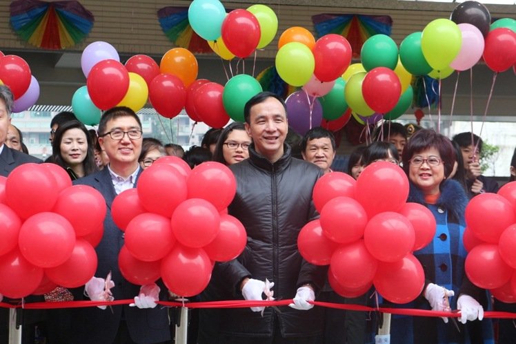 �D"�V���"���~��ڨä���n�n��?�Y���Z�B��:�G��