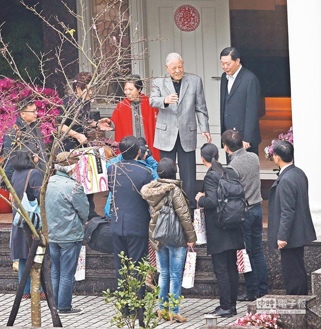 �{�����Ԥ��e���Y���H"���w�]�A�L��" �濵�s�{�n