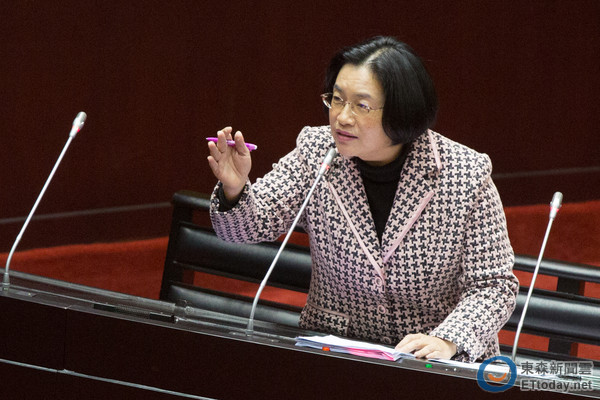 ä���n"�ߩe"��i�K��"�³B�I�W" �ɫ�ҧ�h�v�ȺM��