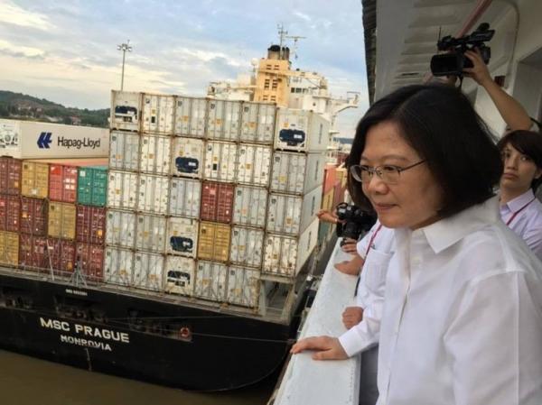 �A�C�䣳�w�������} ���Y��ا����D�m�Ƶz����