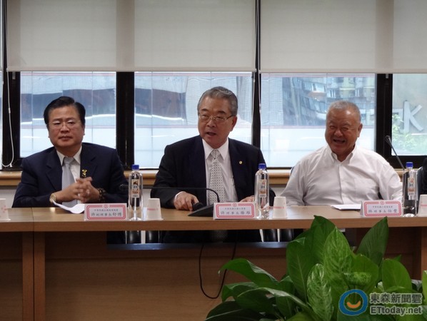 ���W������y��ا���}�y���䥬�N�L���W�ɤ���������