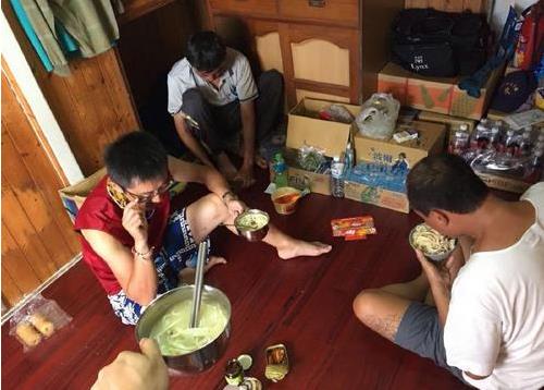 �稽�t�t�o���~�ڢw ���W�H�t�Z����H���߱`����