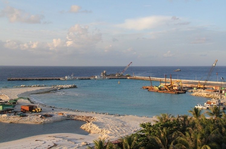 ä���n�ڢW���|�ӥs�ޕ����~���ӥ��q