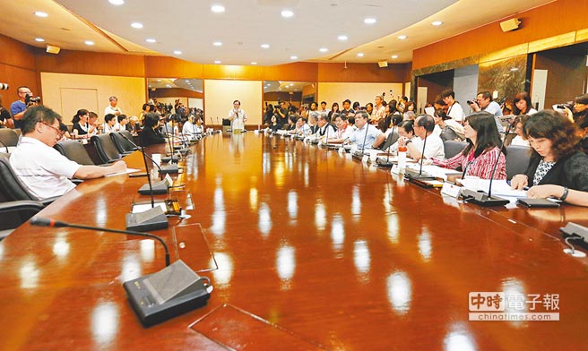 �L��������8�铲�}�H������f�Y�|�Y�ޤ��r�����V���W����|���S�����B�M�������ʐ��Β��[���������|�~�u�¸}�������Ð����ː���ђíѹG����r���޳��o�V�v�S�C�b�s