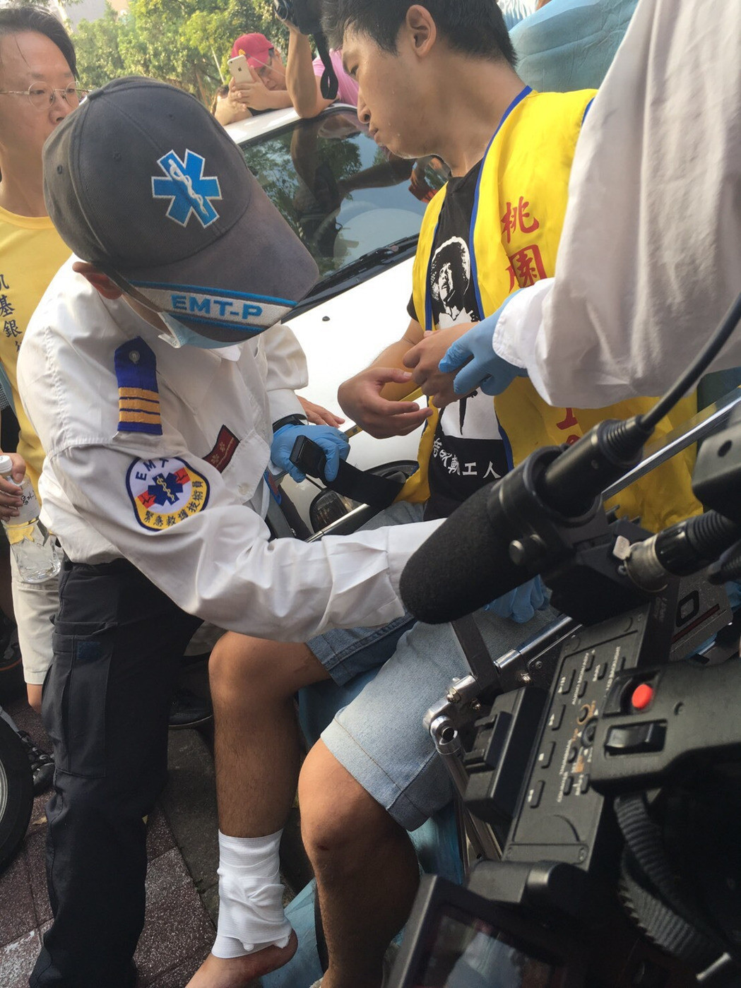 �ܬY�������L���u�|�����U�j���ݰe��