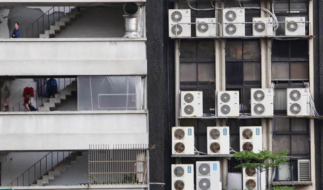 �Γz�h�q��Z�{�ޡL�ߩe���Ԥ�������q��ͬ��Ԭ��v�Ȭ��T���q�ޡL�g�����������d�d�\���L�|�����T