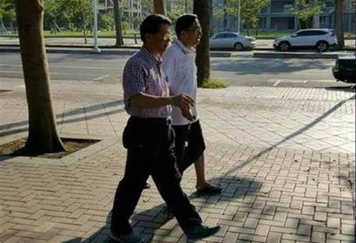 �V�S�ɣ����[