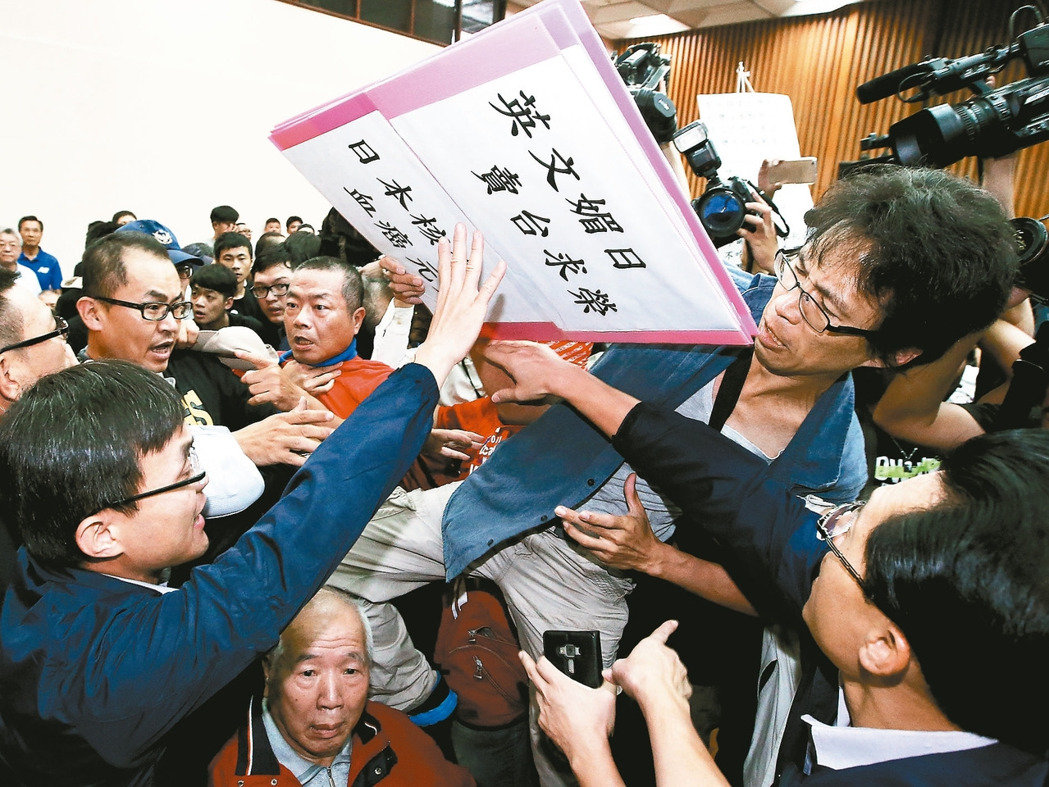 �L�o�{�|���F�⓲�}�饻���Ѷ��夽�s�|�ޤϣn�忨�M�H�w�W���哥��13��I�L�Ͼ|�p�����o�޷|�Y��}������@���Z������|��