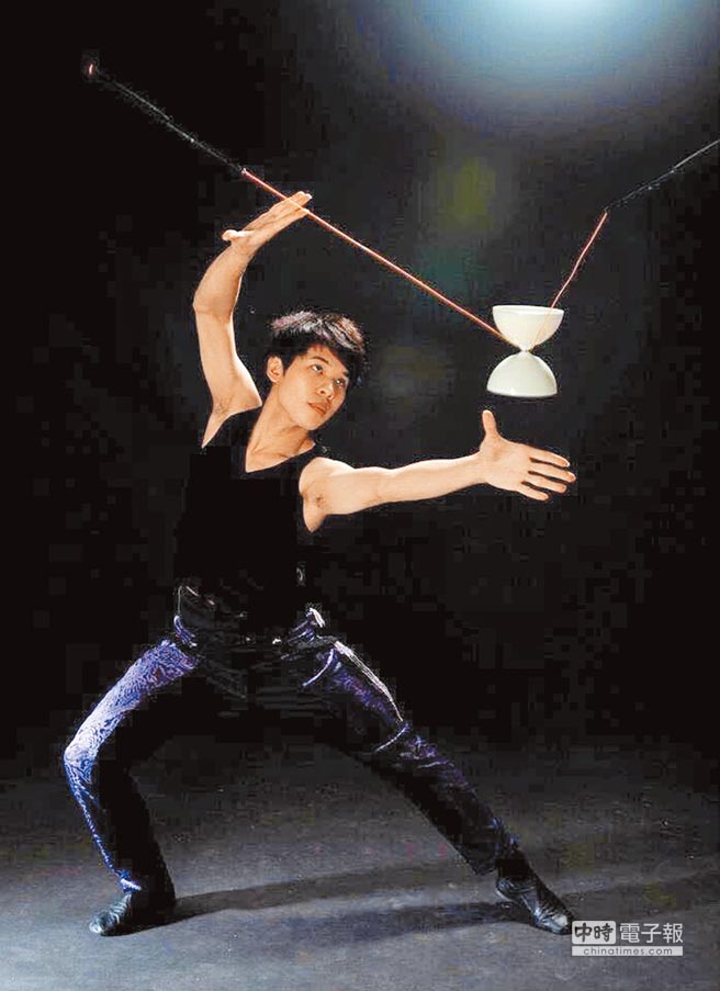 �����n�L�ߩe���K�d�f�v���J����E���J ��C���ʴd��