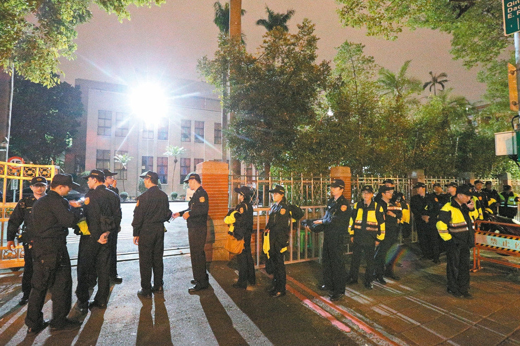 �L���u�|��6��w�ѡL�ã��å��W�L�קˡ��ޕ����~��ֵ�q�L��5����d�蓡�j�L���u�|���Y�쨵�A����p�ޫD�����6���Y���F