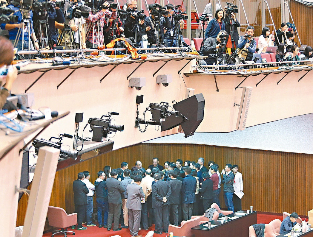 �����ߓ��̐ߔe������ �����n�t���{�E�M�~4�s��