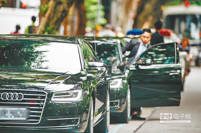 ���Y��y�r�N�Ǧӭ}A8L�h���~�� �����ߨ��z��޷��