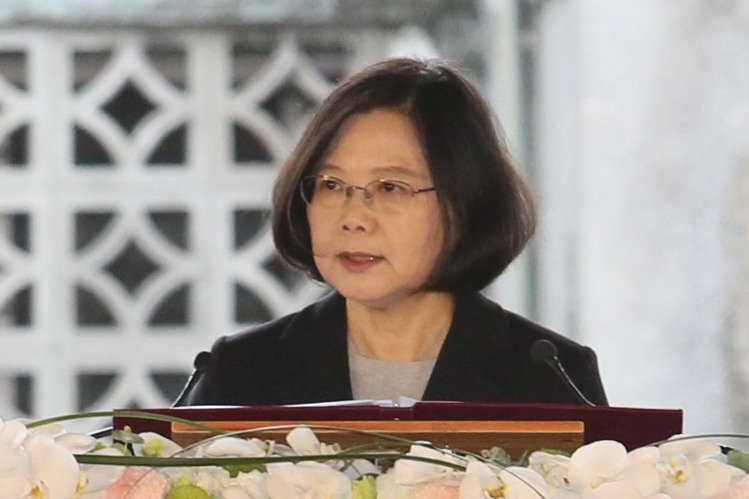 ���ا�4�������L��{���k�X�ҭM�� ä���n�������~��Z