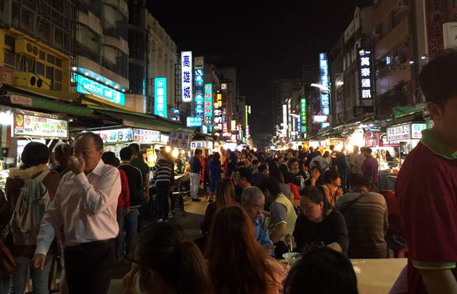 ���ا��W�g���\�˥�"�V�F" ��213�R���p����G��