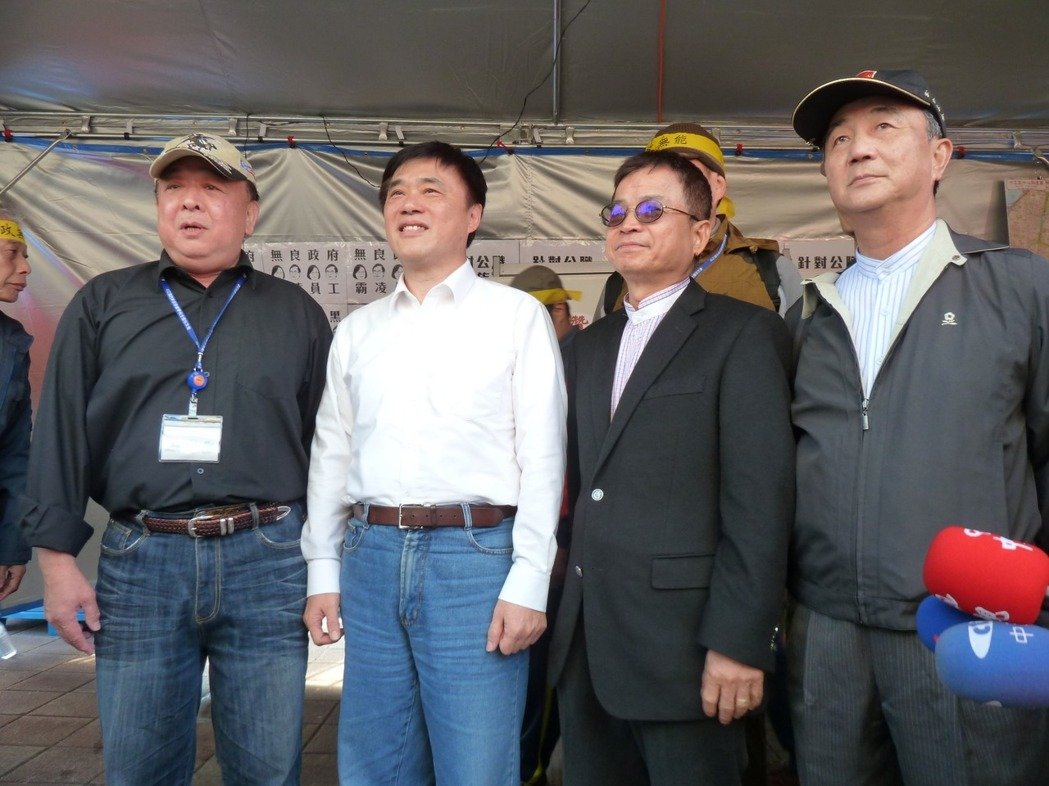 ��h���C�˿��L�Σe�������ϡ� �ܬY��ا��e�����