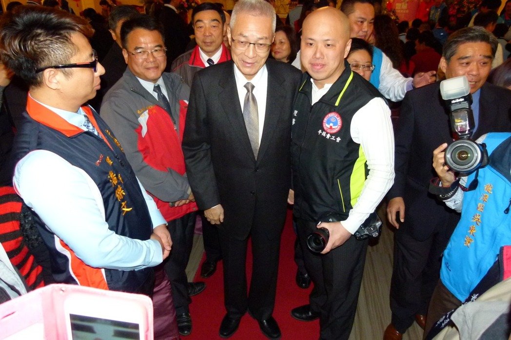 �ӡ~�ɐ�͵��q�����ңV�n�h�u��J������J������