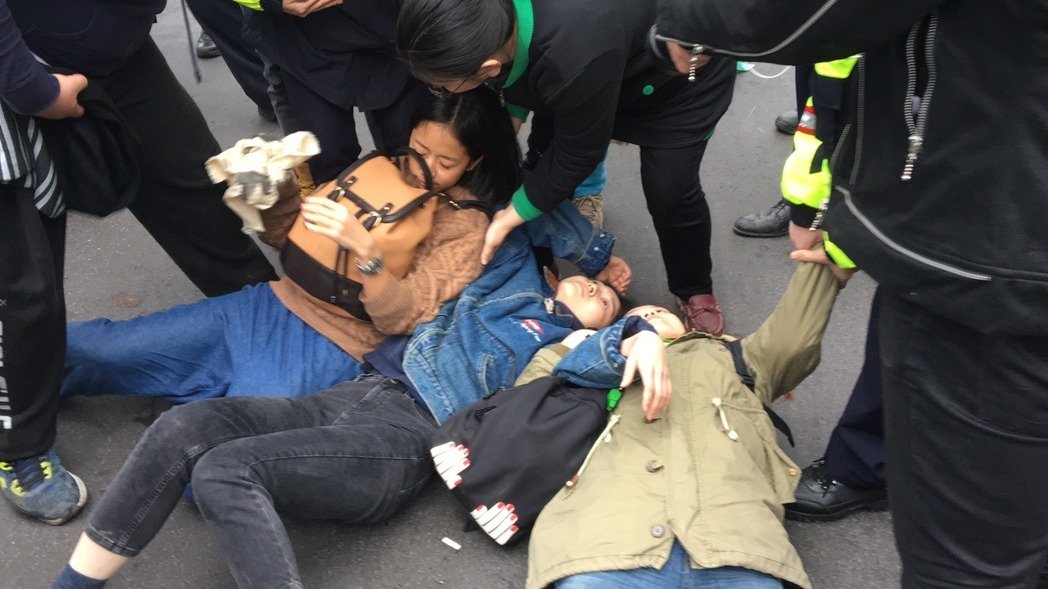 L̡_®_ dޫoLdޥˡ L̡_®_ dޫoLdޥˡ