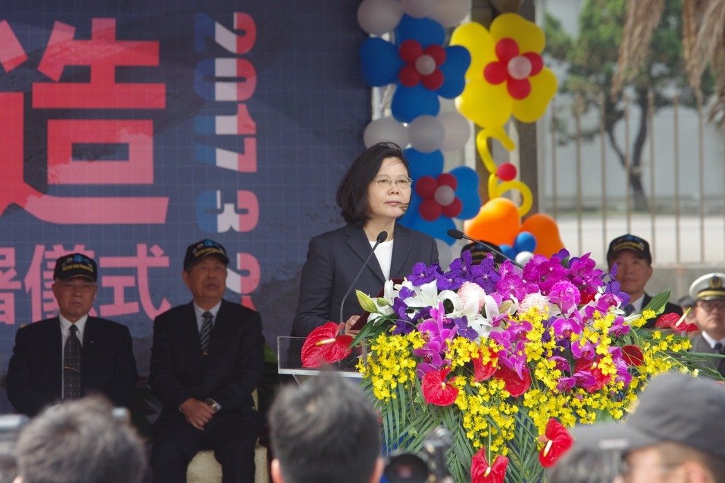 ���C�鸡�L�����~�������S������Y��P�j�x�X��