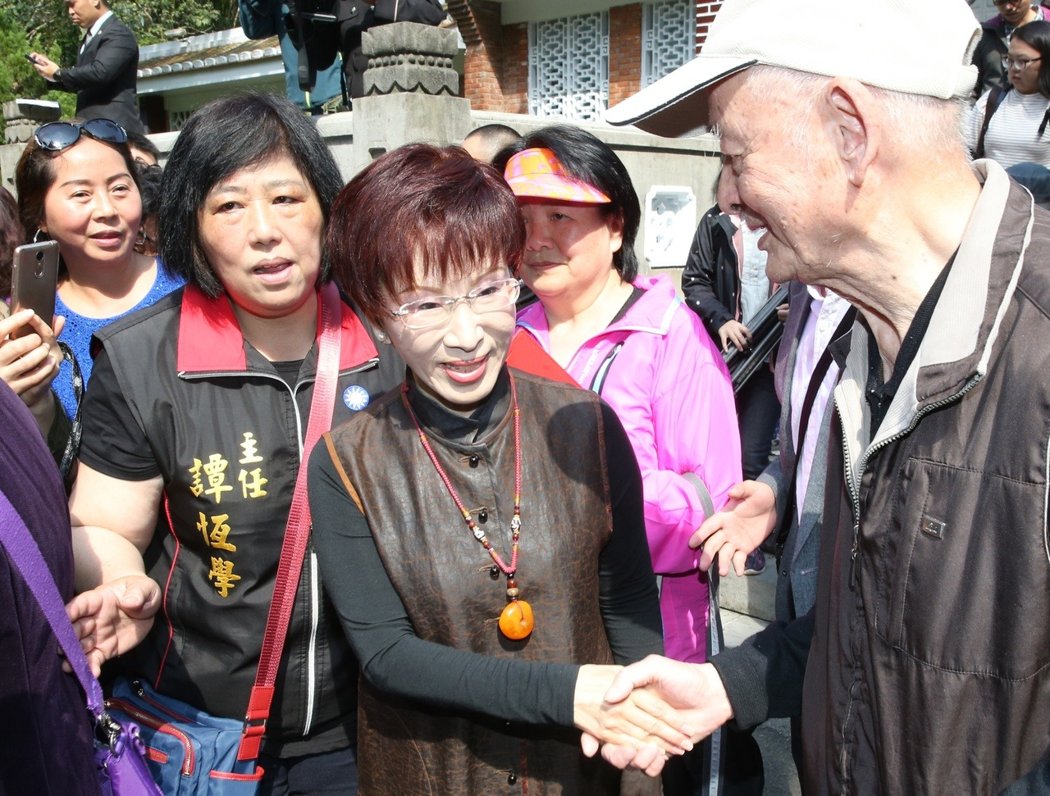 �x�~�~�D�G�����r ��������n�L�����ơ��t�u