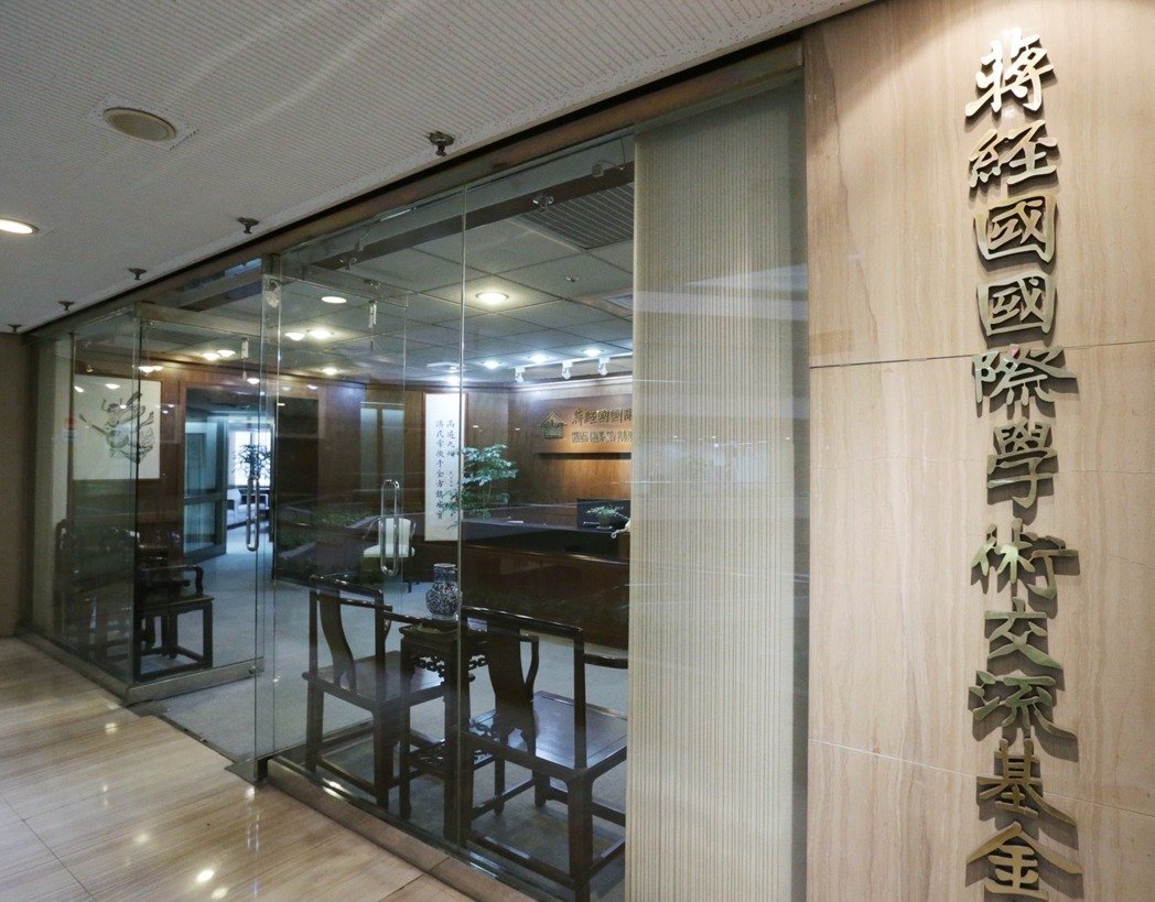 ��C������ۓB����� ���ا��������gä�}��