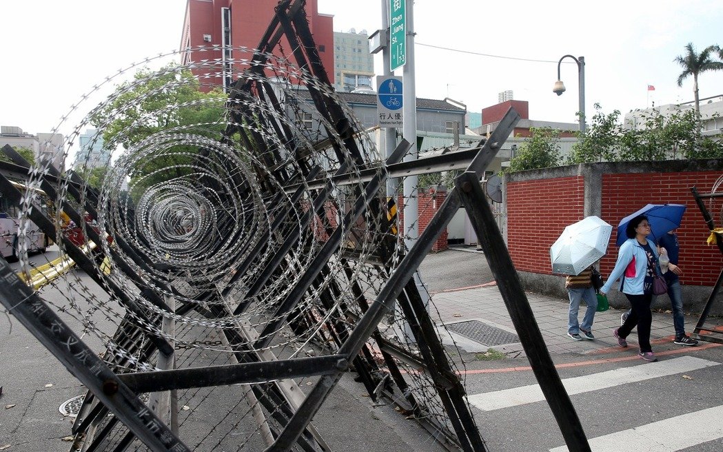 ��C��山���Y��:��"�ҒҒ�Y"�\��Ғ�,���X��!