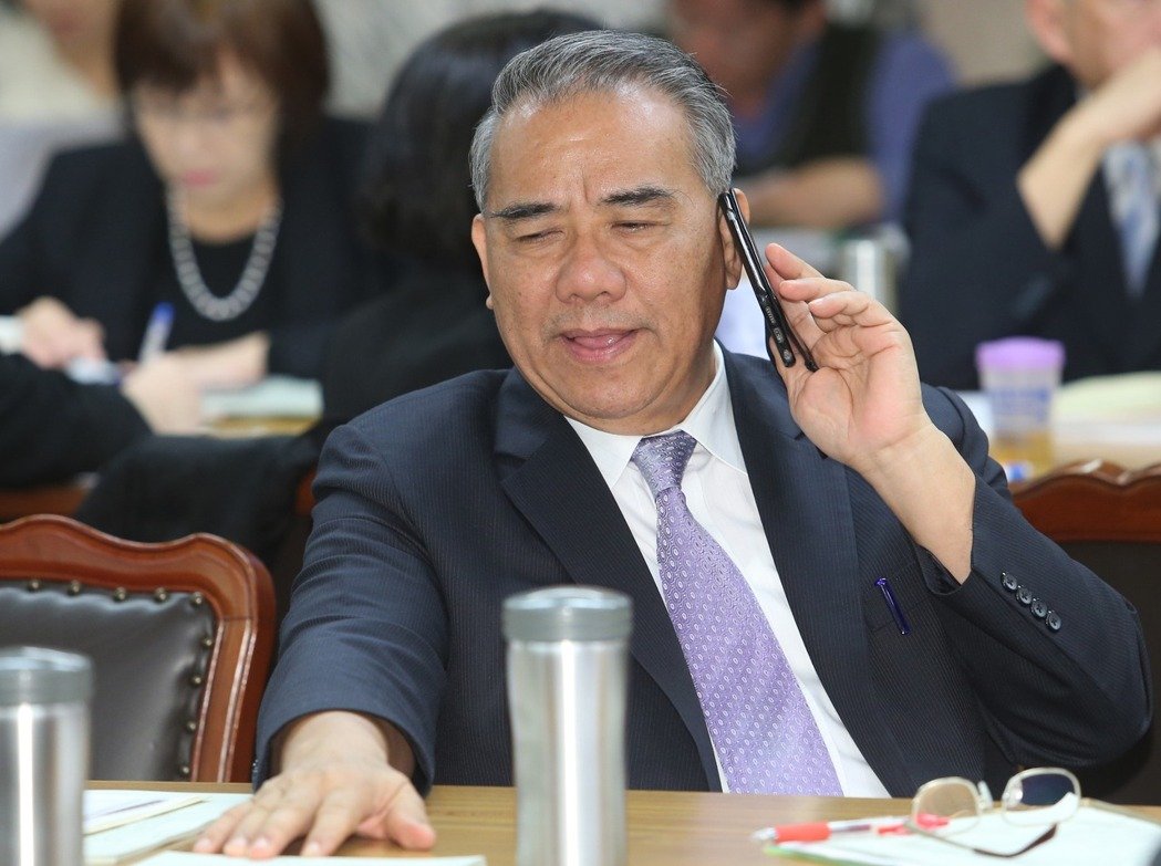 �����n����r�Y����|�L��e�����v����jä���n�ܬY