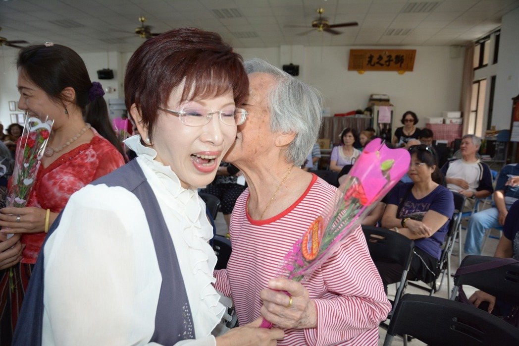 �x�~�~��ڿ��n�h�u �|�R�Փh�i��ä�E�Q���ђ�