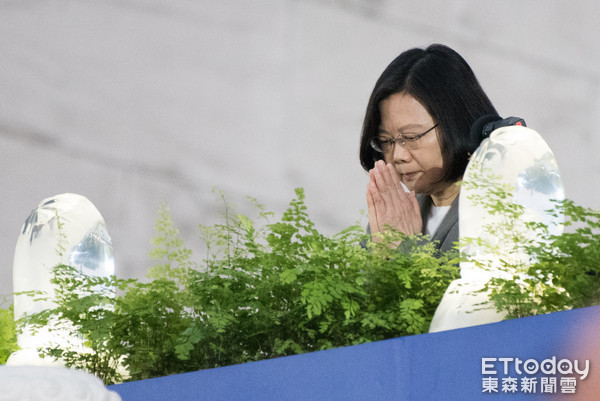 ���Y��D�z�j�Y�g��?�x�~�~:�a�G�����lҦ�v�g"�p�e"