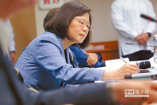 ���ا��S�{�L���̡��\�k�βq���b���a���{����