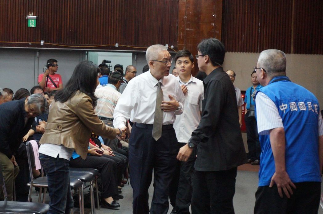 �͵��q��ä���n�E���R�� �L����g���]�\�����ؤ����\