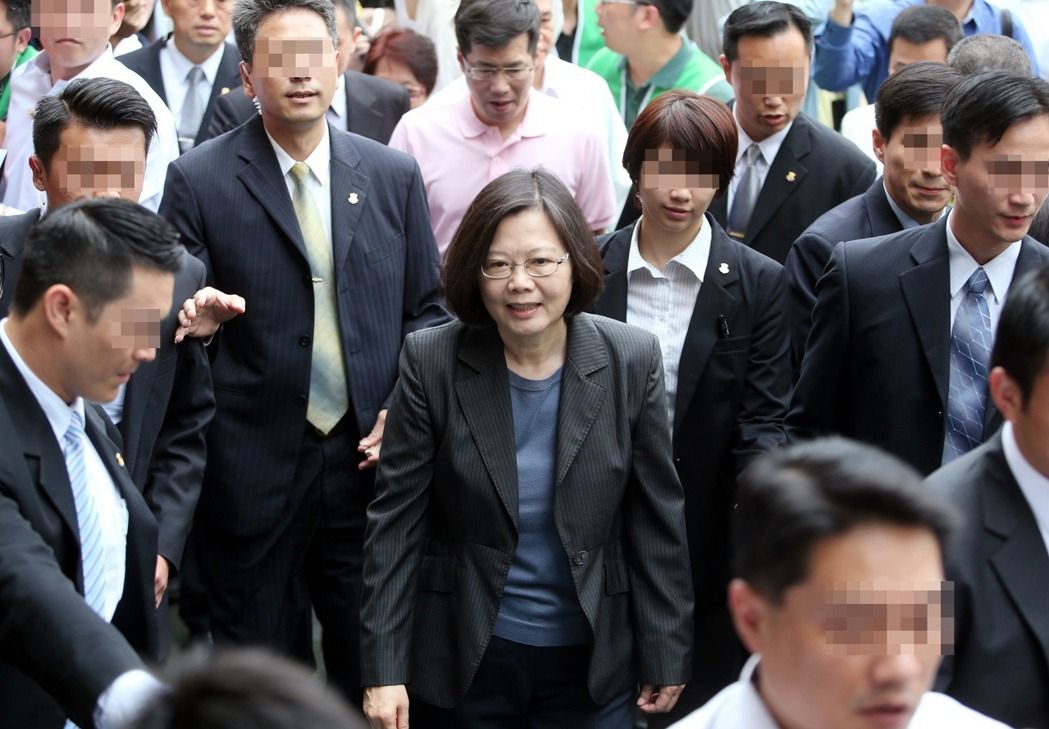 ���Y��֤���@�ɮM �B�ܓ|�L�g�ɡ����z�|�L�Kê��