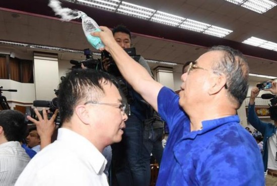 ä���n�L���u�|���n��򼓲���멳��J�ݰʕ��~