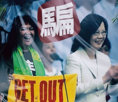 ��\�k�������Y��:�{�|�ճq�Y�ا����~�����ճq�~��