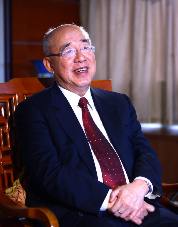 �͔��ʐ��ʕ[����I�А�