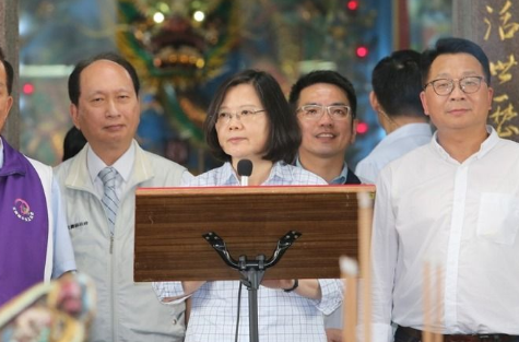 ���Y��ұY8800�f�g���@�� ��6.4%������Y�G�����]