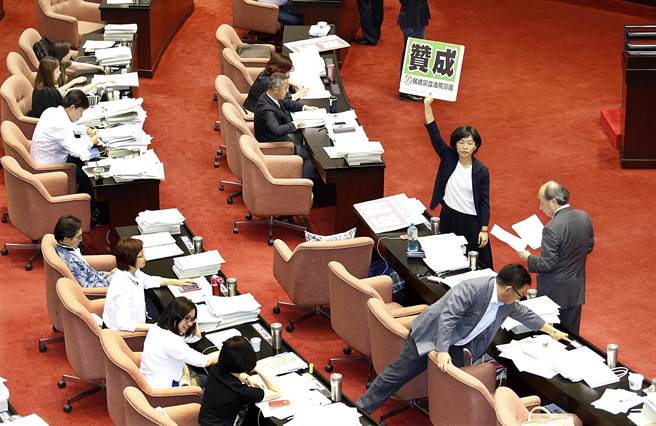 �����n�îY���C���ũ���îY�Ŕe�� �j�������Q