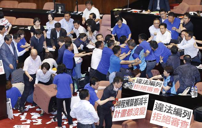 �L���u�|��14���2�[���ȷ|�~���B�~�g����œ������z���АެY�줺�B�B�s��޹�p�L�ߩe�������ԧ�Y�i