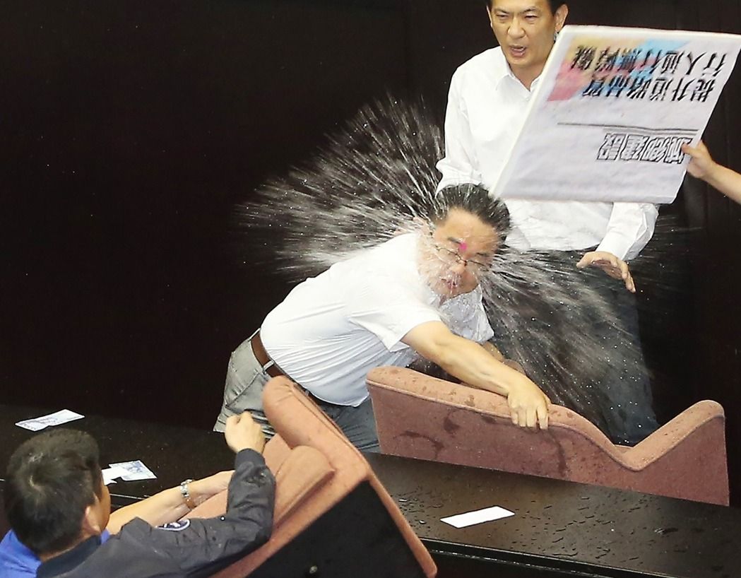 ���v���r�n�f�g���}�� ҧ�n޼�V���I�D�뤤���b��