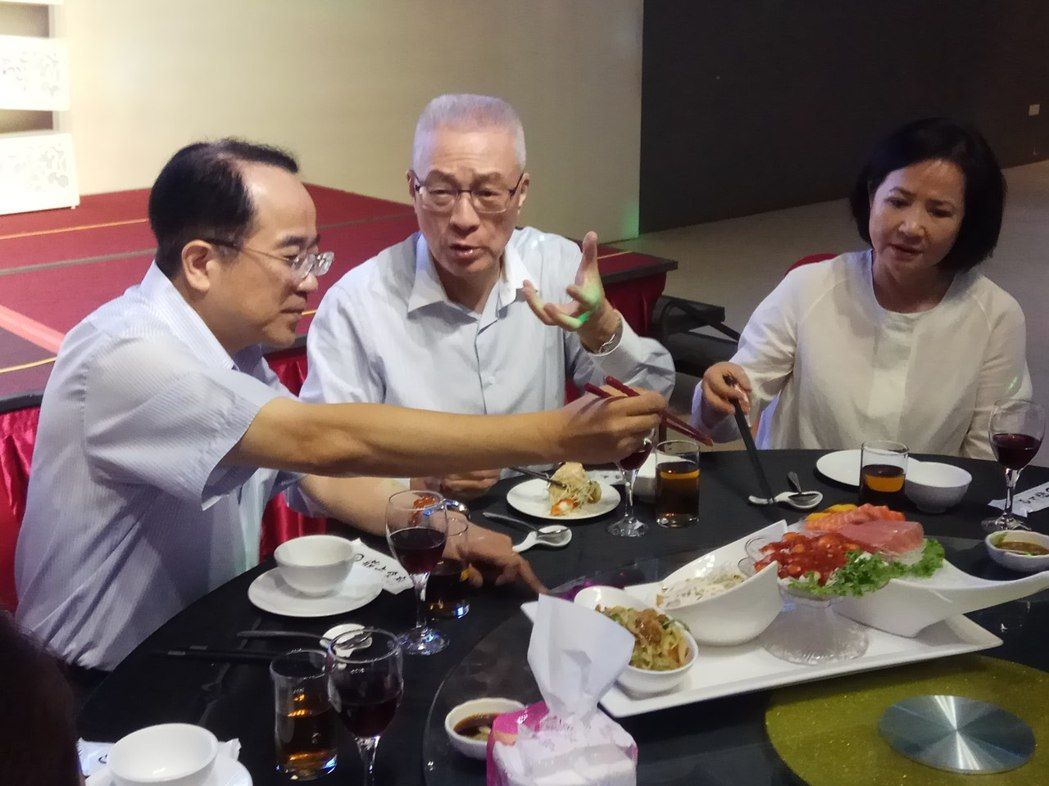 �͵��q��ä���n�E�h���F��2018���J �n2020���H��