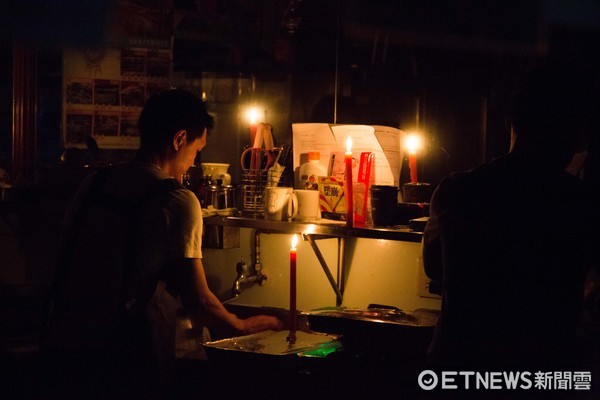 �h�����q ��C�y�ː���J�����¬��򓯱������W