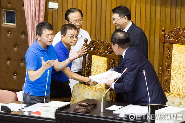 �W�M�K�����D�L���u�|���ٰ� ä���n���P�ܬY