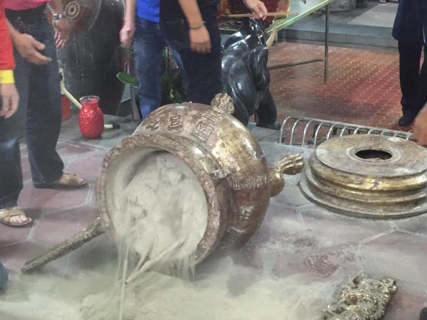 �夤�E�Ѯc�����������㩐���ʕ[������y�N�I�夤�E�Ѯc�Y�o������