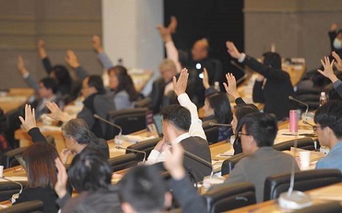 ��������ԥz�|�Y�ֻ�کI �L�뤤�{�֡��i�m�~�ѕh�^�d