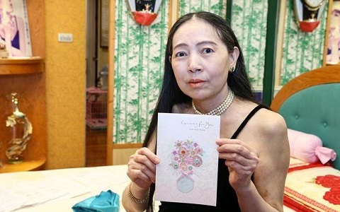 �I�������F300�f �\�`���E�{60�f�J�哥����