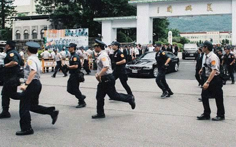 �򴦿Ť��ΐ� ���Y��ˣr���P���[�^�d