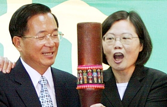 �n�T���ᔩ���Y���Y���~���� ���W�˶}�ȭ˔V��á�ɐ�