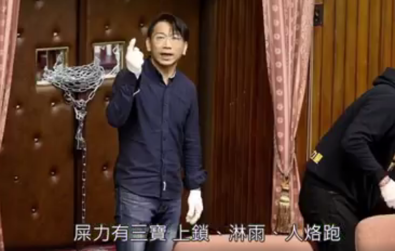 �M���z�s�Y�L�ȓr�������ɒ�|�S��ɐ棤���ʤ��H���z