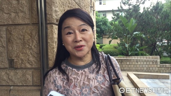 �W�����}��ک���t�p�p���þ �C�ʩ��H���j�Ѥ�óq�|