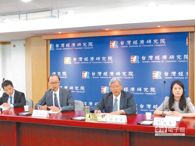 �g���g�K�p�� �q���˒�ã��w���g������W�g��